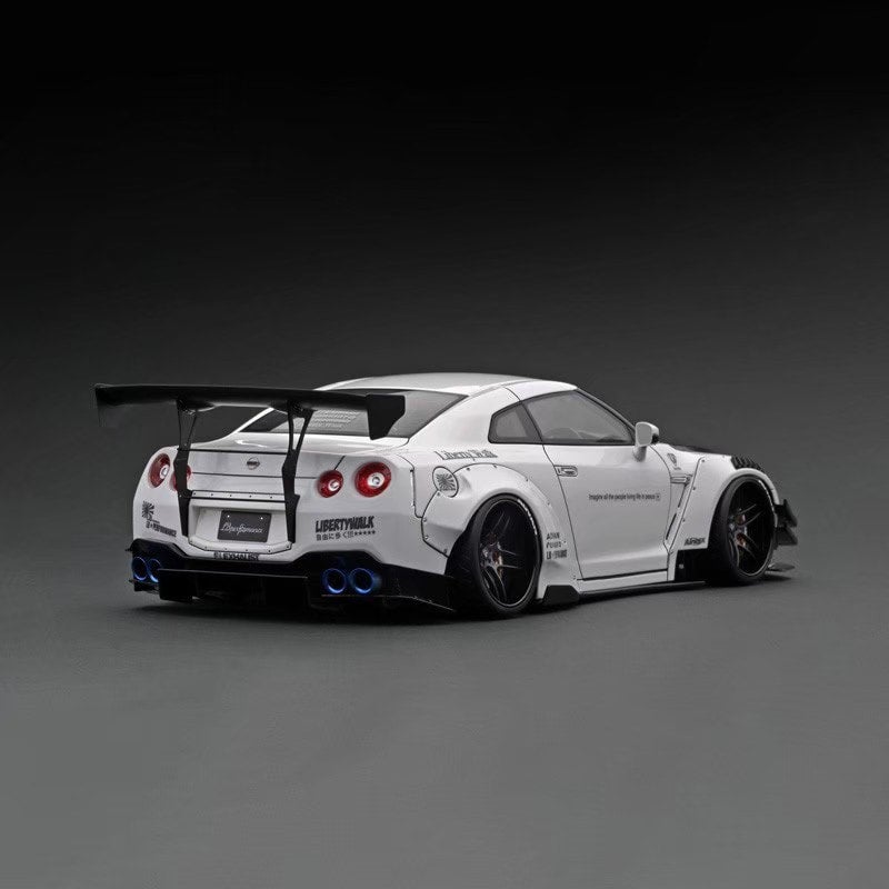 ignition model 1/18 LB-WORKS Nissan GT-R R35 type 2 White（MC108